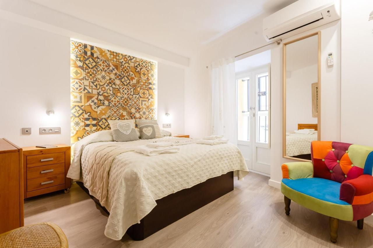 Apartamentos Loto Y Liz By Cadiz4Rentals ภายนอก รูปภาพ