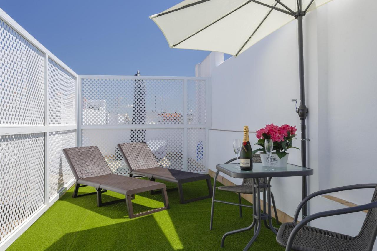 Apartamentos Loto Y Liz By Cadiz4Rentals ภายนอก รูปภาพ